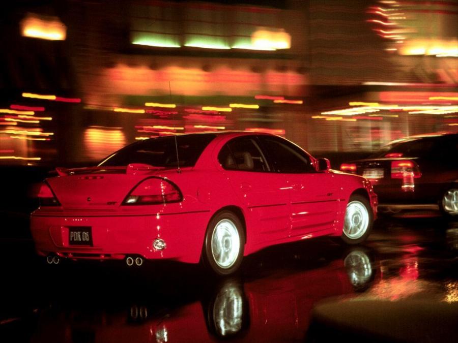  Pontiac Grand Am 1999 года  (фото 18 из 21)